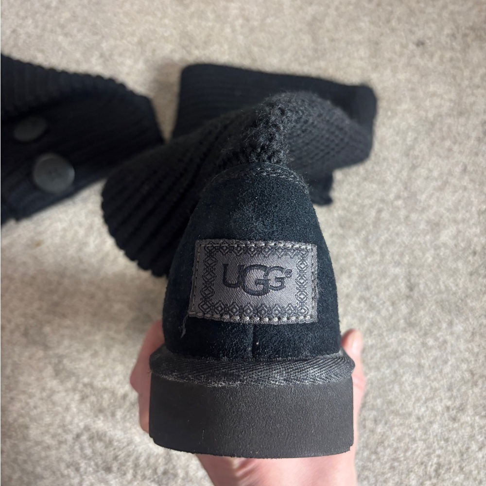 Women's UGG Australia Classic Cardy Tall Black Knee High Knit Boot Sz 7 - Picture 4 of 10